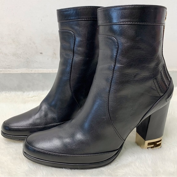 Fendi Shoes - Fendi Women's Ankle Black Zip Leather Heeled Boots Size 36